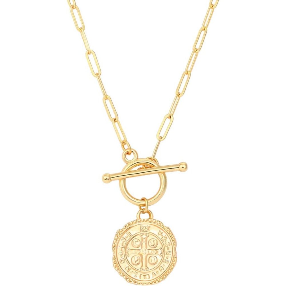 Elegant Gold Toggle Necklace